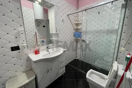 Me Qira Apartament 2+1, 80m² – 50,000 Lek – Tiranë – I mirë — Tiranë - Foto 7