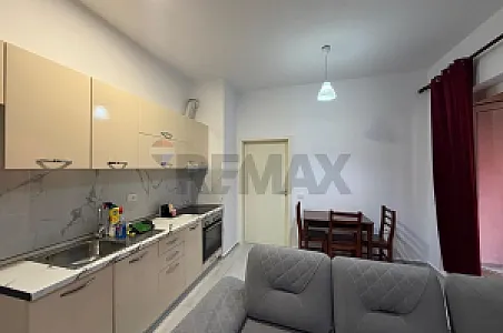 Me Qira Apartament 1+1, 67m² – 40,000 Lek – Tiranë – I mirë — Tiranë - Foto 1