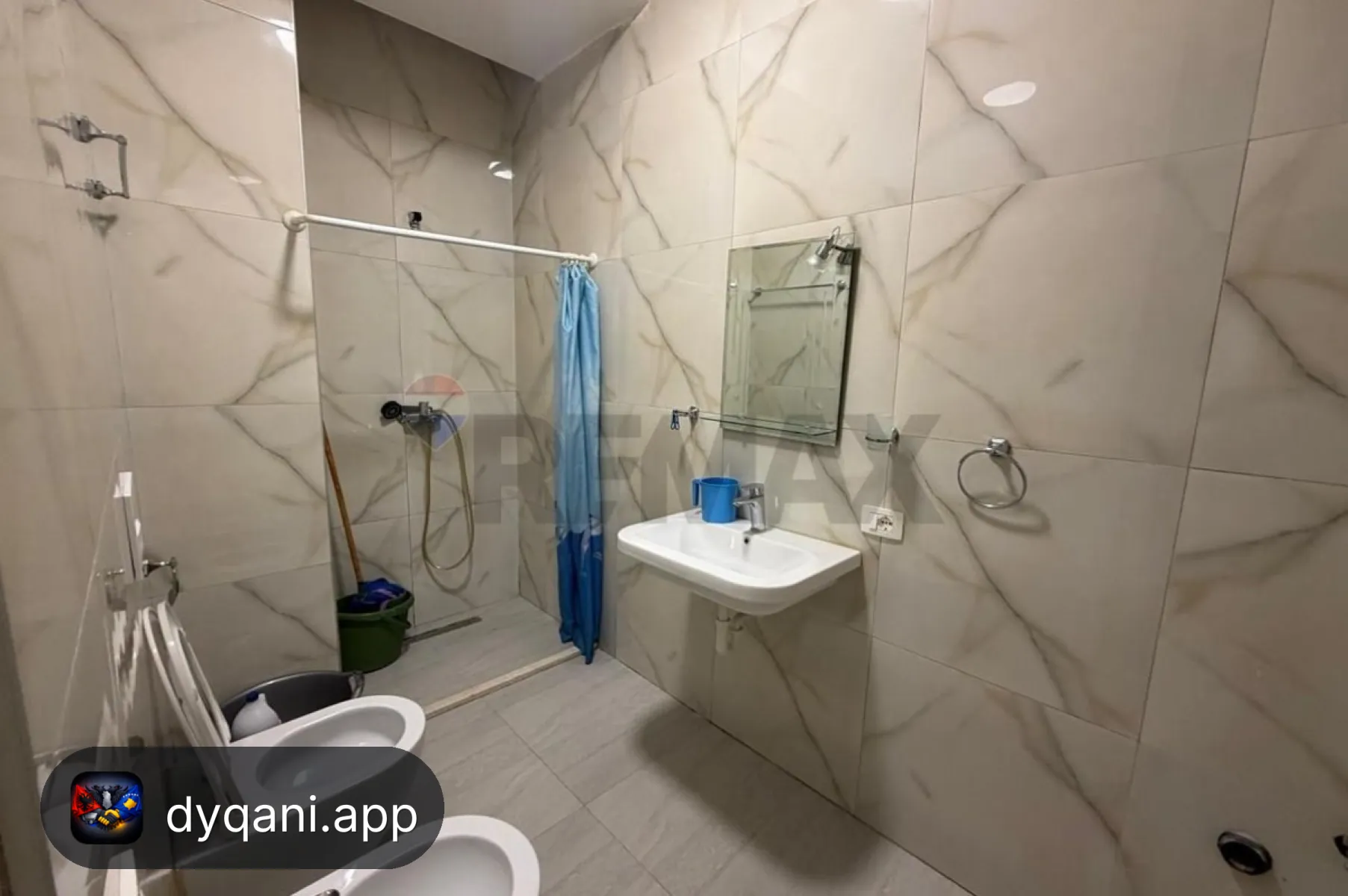 Me Qira Apartament 1+1, 67m² – 40,000 Lek – Tiranë – I mirë — Tiranë - Foto 5