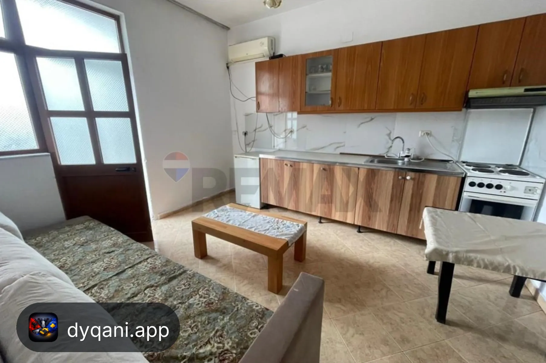 Me Qira Apartament 1+1, Kati 1 – Rruga – 300€ – Tiranë — Tiranë - Foto 3
