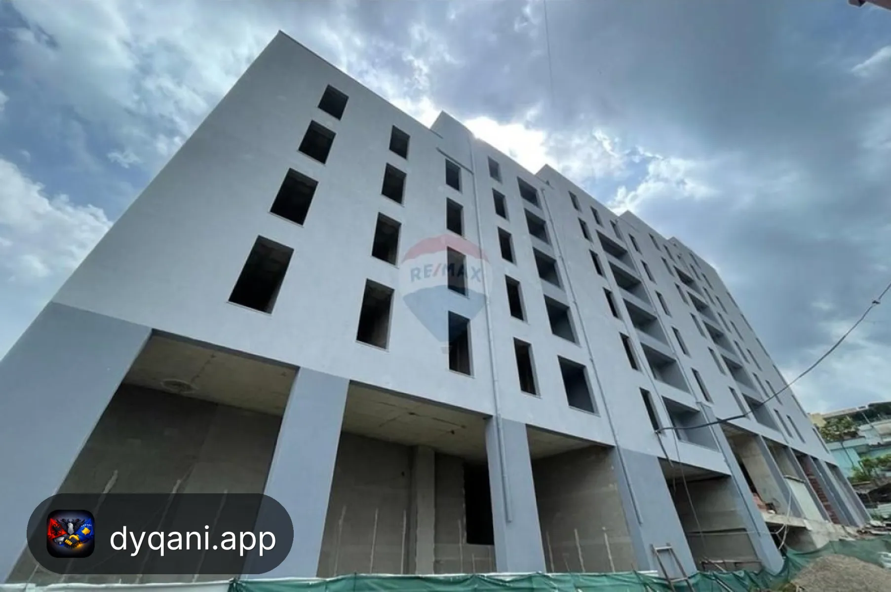 Shitet Apartament 2+1, 110.9m² – 171,900€ – Tiranë – I mirë — Tiranë - Foto 2