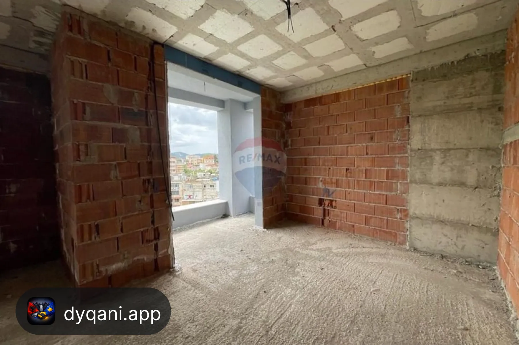 Shitet Apartament 2+1, 110.9m² – 171,900€ – Tiranë – I mirë — Tiranë - Foto 4