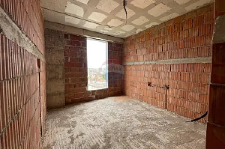 Shitet Apartament 2+1, 110.9m² – 171,900€ – Tiranë – I mirë — Tiranë - Foto 5