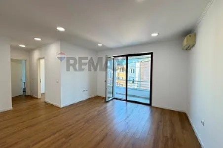 Me Qira Zyrë, 180m², Kati 8 – 250,000 Lek – Tiranë – I mirë — Tiranë - Foto 7