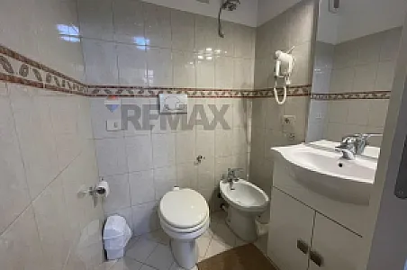 Shitet Apartament 2+1, 136.7m² – 180,000€ – Tiranë – I mirë — Tiranë - Foto 8