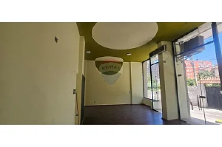 Me Qira Dyqan, 75m² – Rruga Budi – 800€ – Tiranë – I mirë — Tiranë - Foto 3