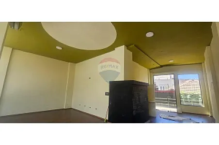 Me Qira Dyqan, 75m² – Rruga Budi – 800€ – Tiranë – I mirë — Tiranë - Foto 4