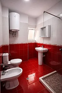 Apartament pushimi me qera ne Pogradec – 4,000 Lek – I mirë — Pogradec - Foto 6