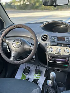 Toyota Yaris 1.0 benzinë 4 pistona – 2,290 Lek – Vlorë — Vlorë - Foto 5