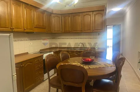 Apartament 3+1, 130m² për Shitje – Komuna – 26M Lek – I mirë — Tiranë - Foto 3