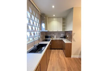 Apartament 2+1, 76m² me Qira – Kopshti Botanik – 700€ — Tiranë - Foto 1