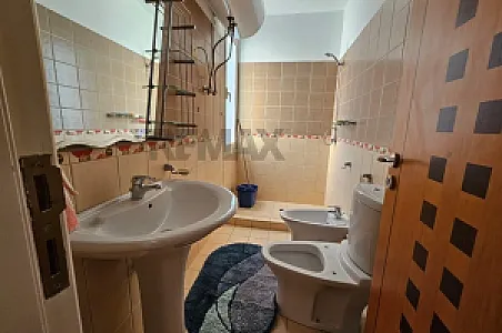 Apartament 2+1, 65m² për Shitje – Golem – 11.9M Lek – I mirë — Durrës - Foto 10