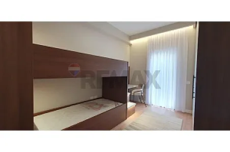 Apartament 2+1, 106m² me Qira – Kopshti – 1,200€ – I mirë — Tiranë - Foto 4