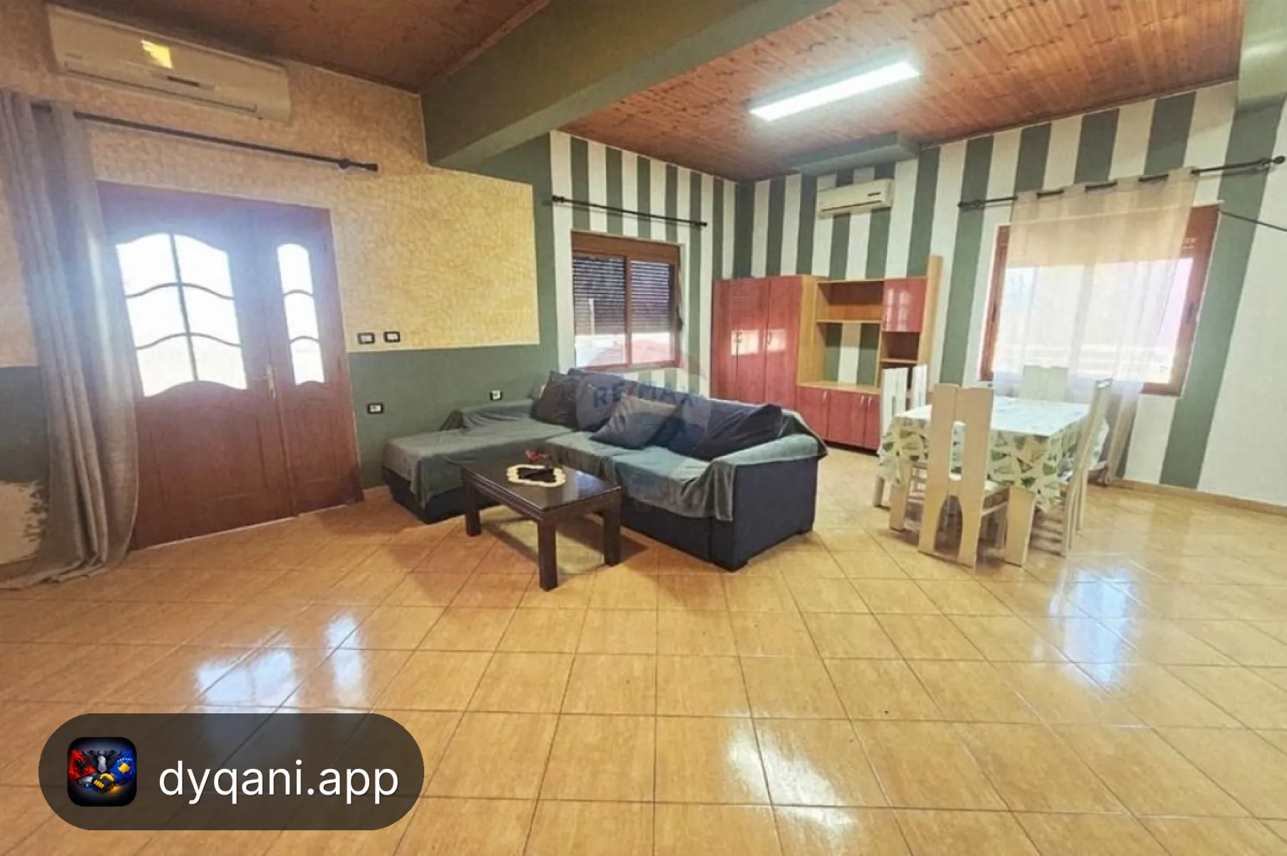 Apartament 1+1, 104m² me Qira – Mëzez – 38,000 Lek – I mirë — Tiranë - Foto 4