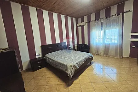 Apartament 1+1, 104m² me Qira – Mëzez – 38,000 Lek – I mirë — Tiranë - Foto 5