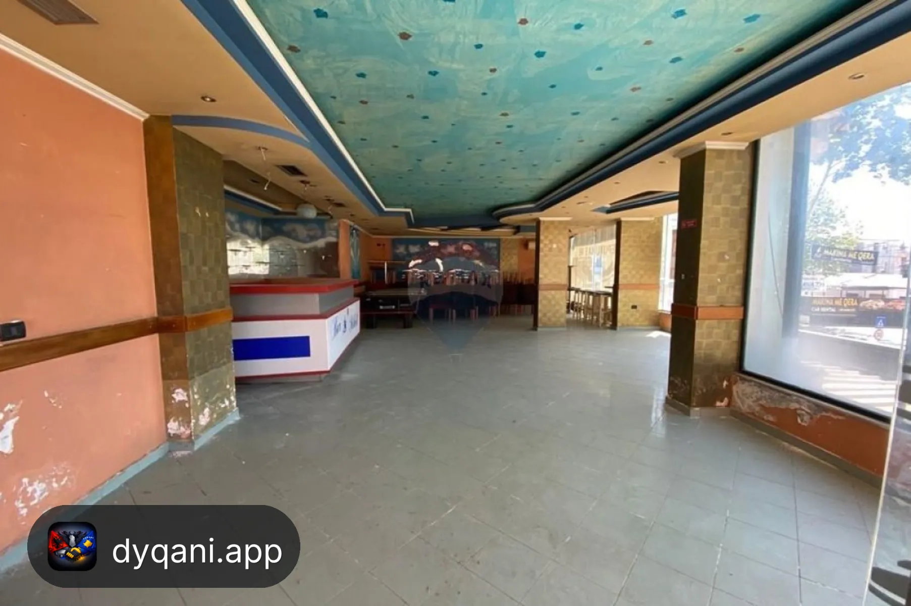 Dyqan 240m² për Qira – Bulevardi Blu – 100,000 Lek – I mirë — Kamëz - Foto 5