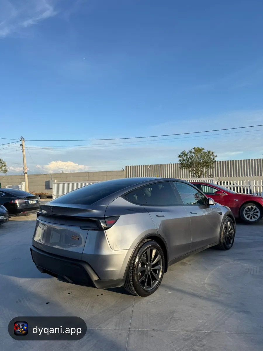Tesla ypsilon( juniper)2026 – Tiranë – I shkëlqyer — Tiranë - Foto 5
