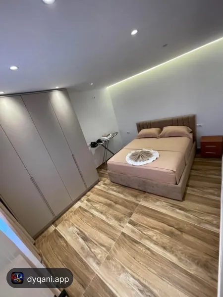 Jepet me qera ditore apartament per 4-5 persona apartament komod