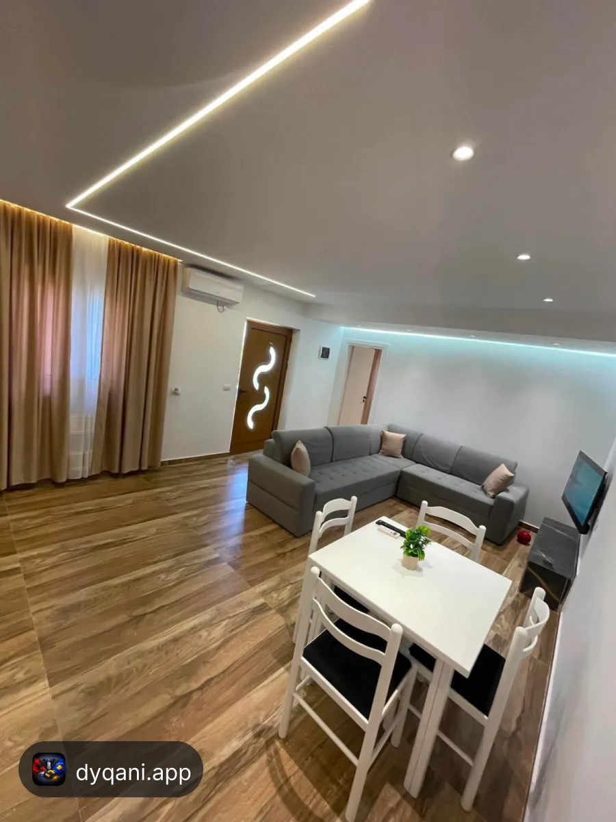 Jepet me qera ditore apartament – 5,000 Lek – Sarandë — Sarandë - Foto 3