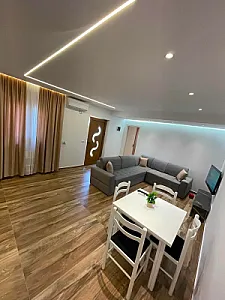 Jepet me qera ditore apartament – 5,000 Lek – Sarandë — Sarandë - Foto 3