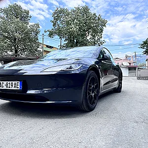 Tesla club albania2026reigers – Tiranë – I shkëlqyer — Tiranë - Foto 1