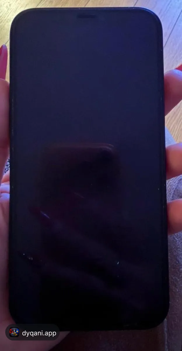 Shitet Iphone 12 i perdorur – 20,000 Lek – Tiranë – I mirë — Tiranë - Foto 1