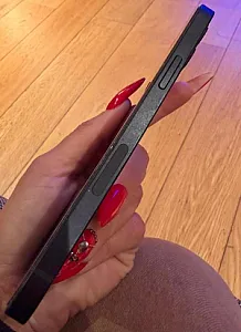 Shitet Iphone 12 i perdorur – 20,000 Lek – Tiranë – I mirë — Tiranë - Foto 5