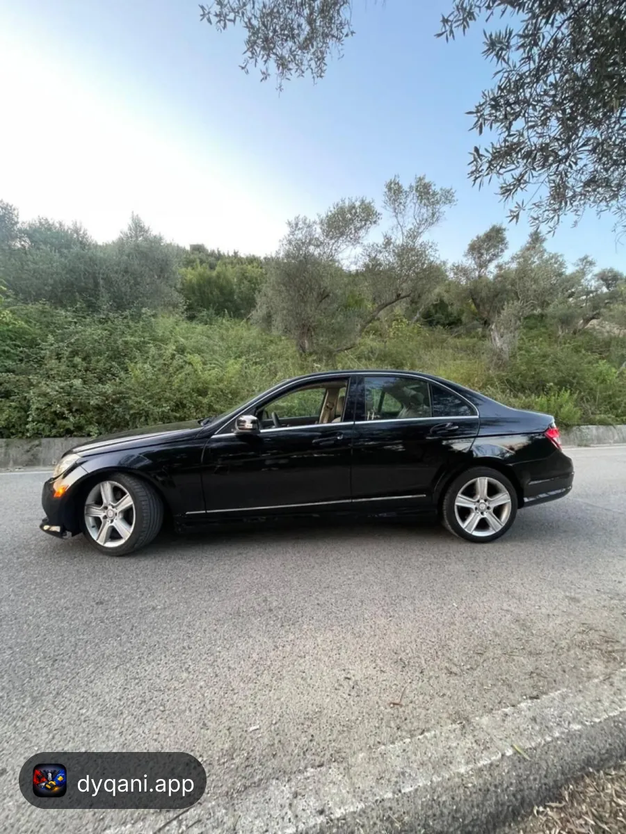Mercedes Benz C300 Benzin/Gaz 2011 – 6,300€ – Tiranë — Tiranë - Foto 3