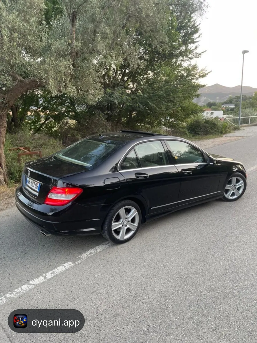 Mercedes Benz C300 Benzin/Gaz 2011 – 6,300€ – Tiranë — Tiranë - Foto 4