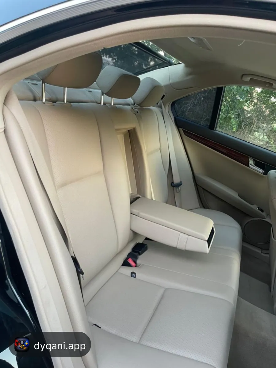 Mercedes Benz C300 Benzin/Gaz 2011 – 6,300€ – Tiranë — Tiranë - Foto 7