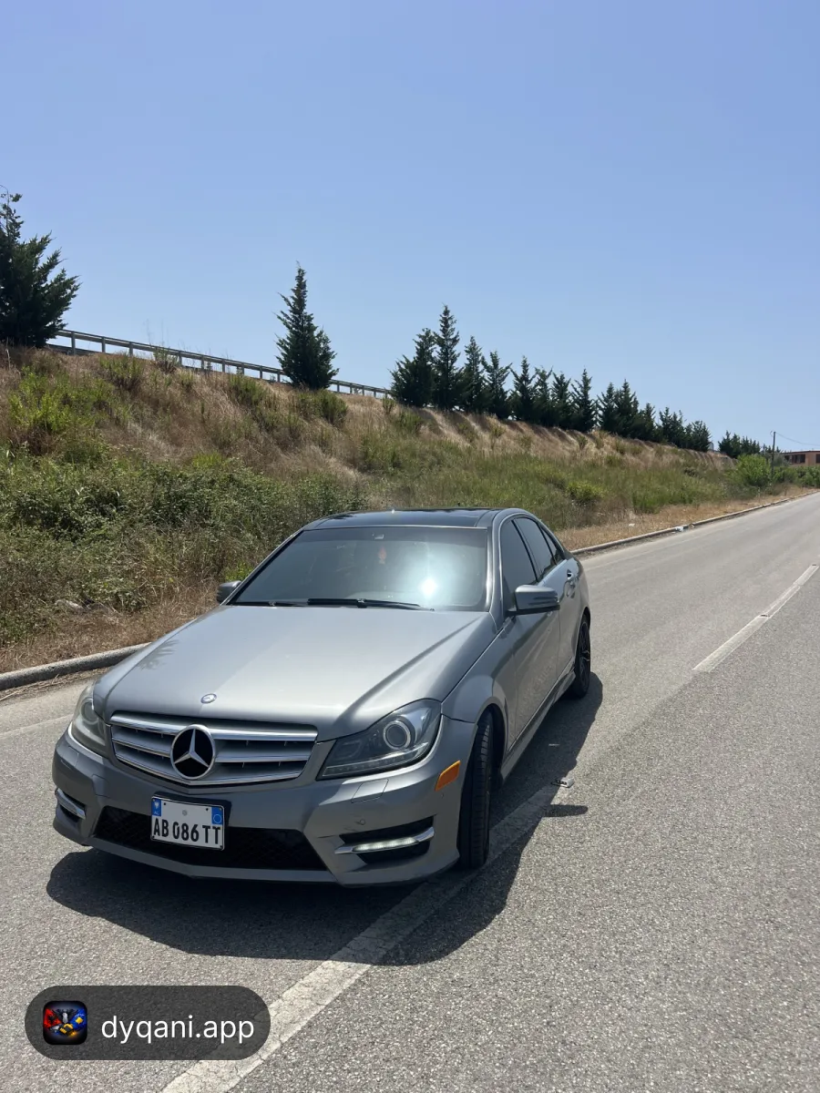Mercedes-Benz C300 4Matic 2012 – 6,000 Lek – Fier – I mirë — Fier - Foto 1