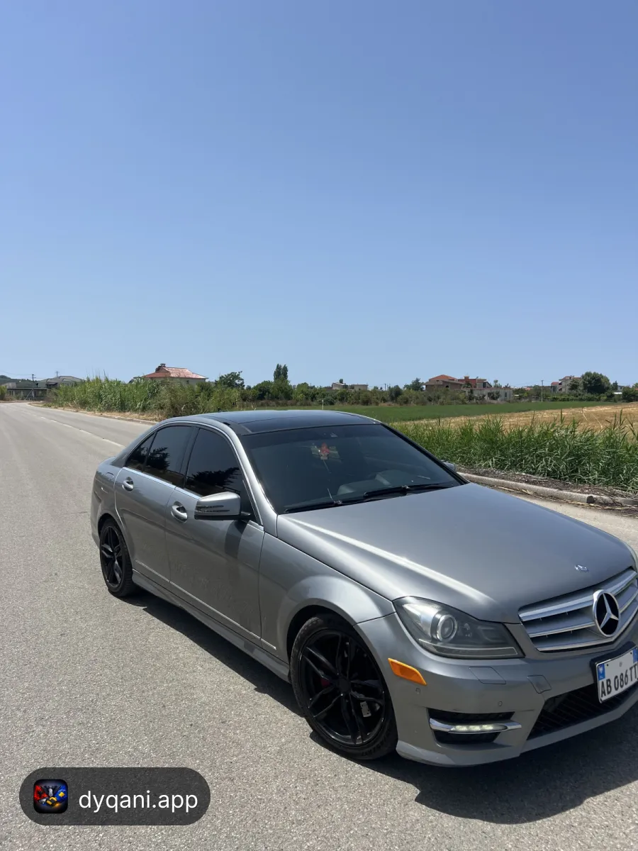 Mercedes-Benz C300 4Matic 2012 – 6,000 Lek – Fier – I mirë — Fier - Foto 2