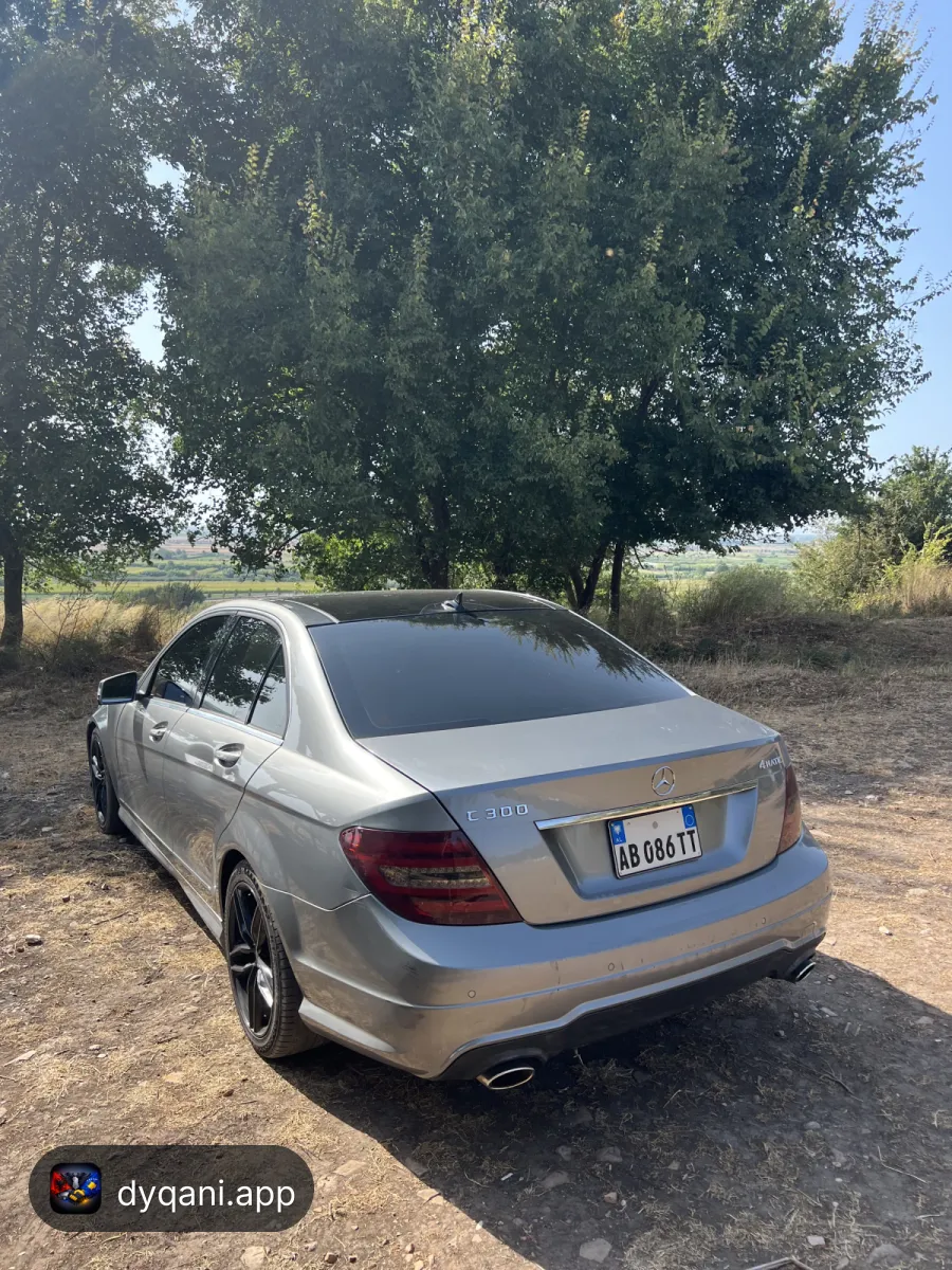 Mercedes-Benz C300 4Matic 2012 – 6,000 Lek – Fier – I mirë — Fier - Foto 3