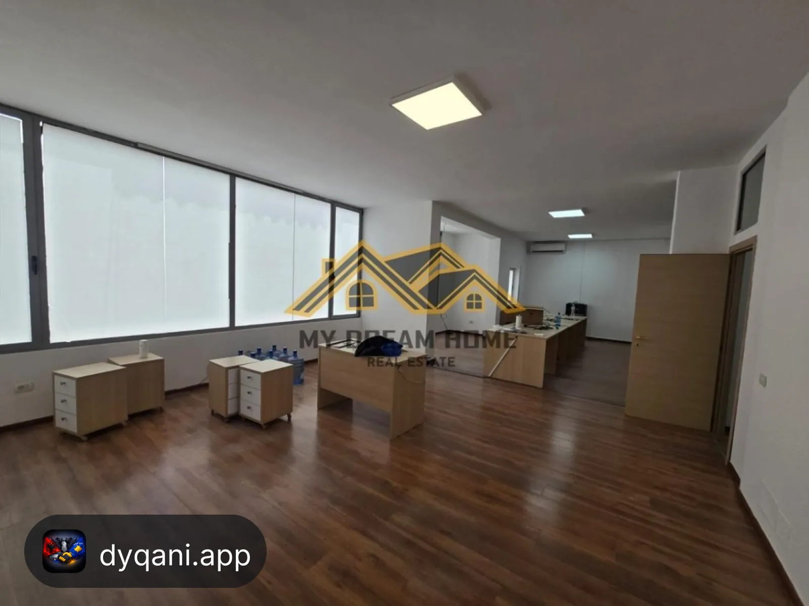 Njësi Biznesi 147m² me Qera – 220,000€ – Durrës – I mirë — Durrës - Foto 3