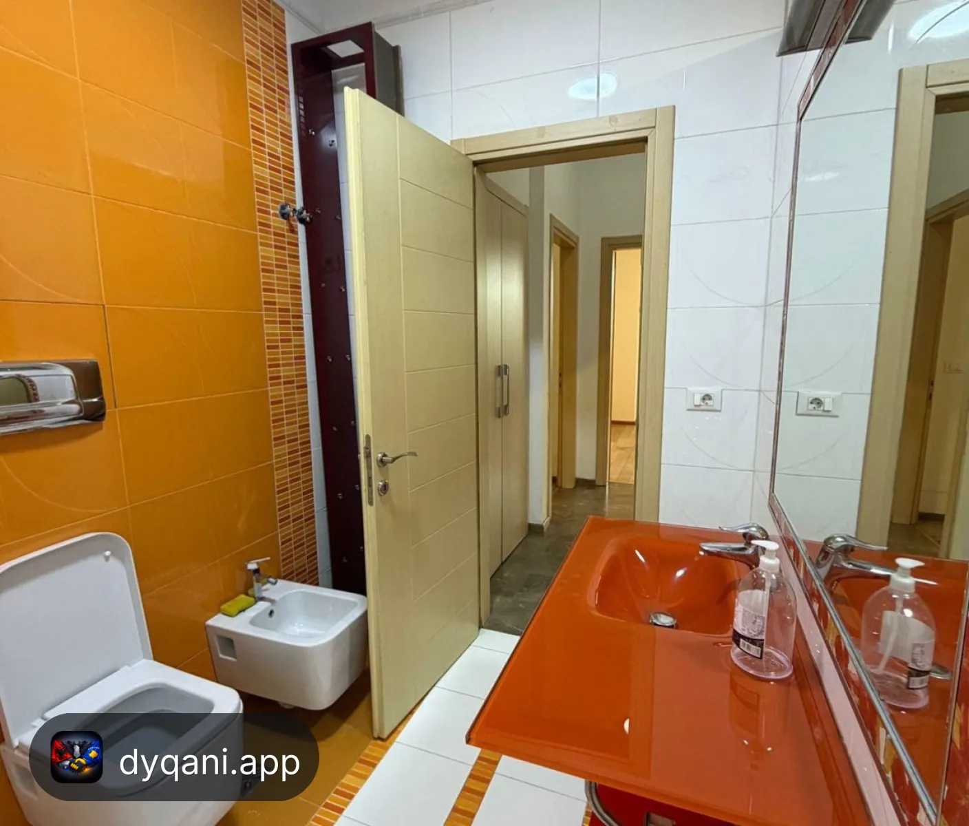 Zyre 132m² me Qera – Mobiluar, Bllok – 1,700€ – Tiranë — Tiranë - Foto 2