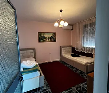 Apartament 2+1 me Qera – Mobiluar – 600€ – Tiranë – I mirë — Tiranë - Foto 1