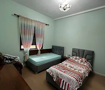 Apartament 2+1 me Qera – Mobiluar – 600€ – Tiranë – I mirë — Tiranë - Foto 2