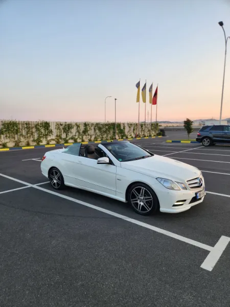 Mercedes Benz e Class cabriole