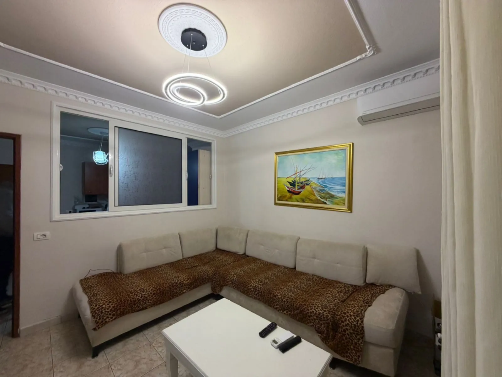 Shitet apartament 1+1 i adaptuar ne 2+1 Iliria, Plazh, Durres - Foto 2