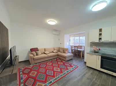 Jepet me qera apartament 2+1 Stacioni i Trenit, Durres - Foto 3