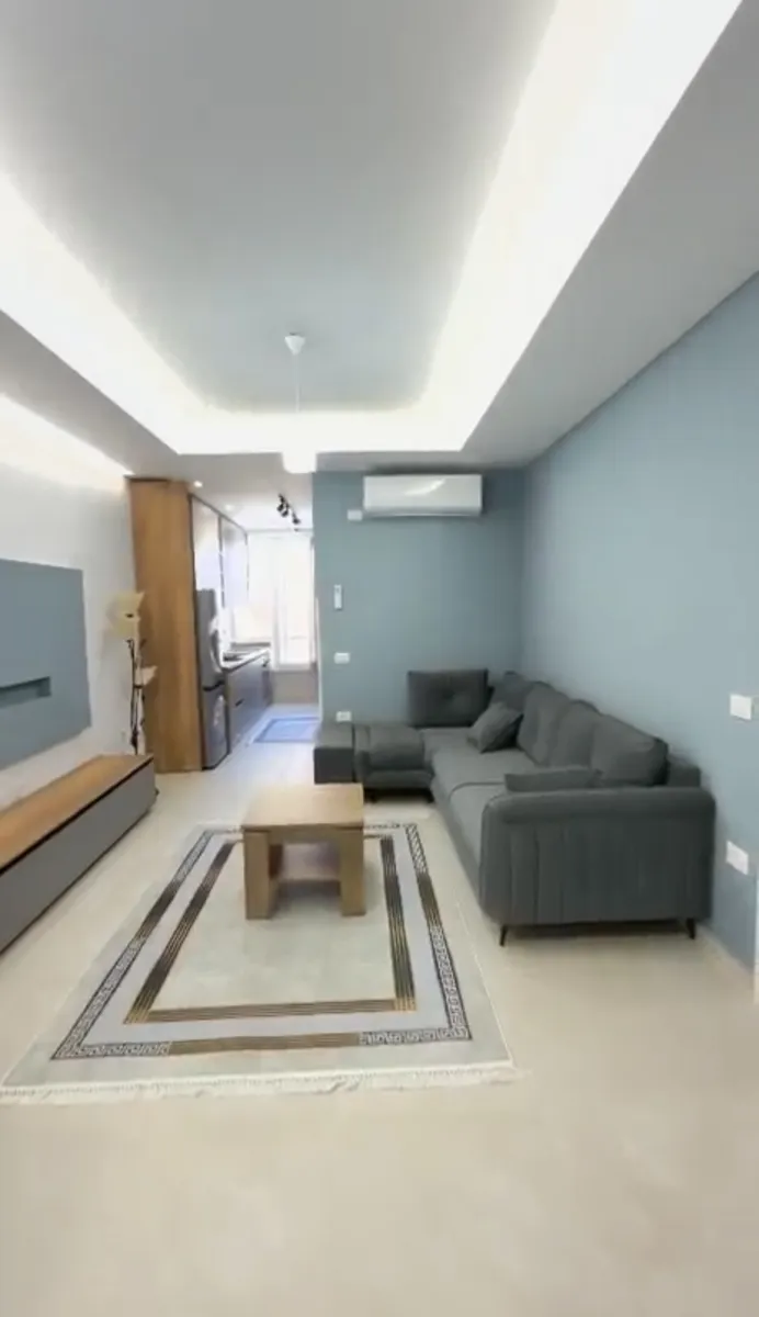 Jepet me qera apartament 2+1 Zjarrfiksja, Durres. - Foto 1