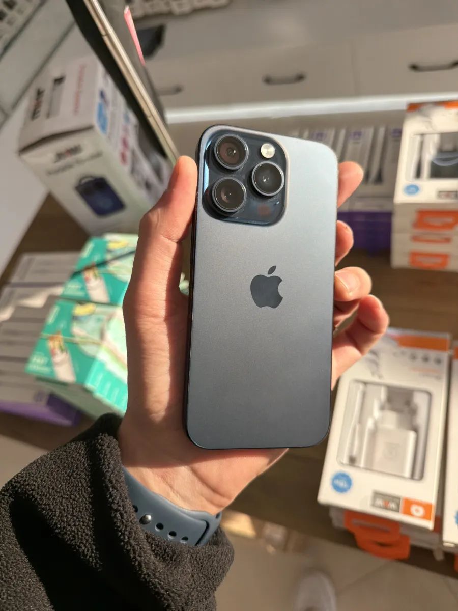iPhone 15 Pro 128GB Blu — në shitje · në Tiranë · Si i ri - Foto 2
