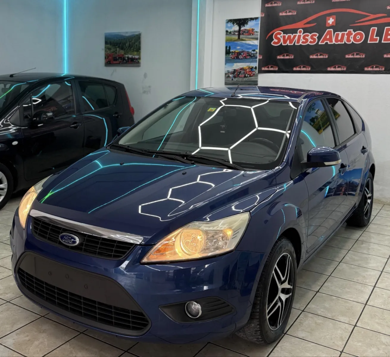 Ford Focus 2.0i Automat🇨🇭 - Foto 2