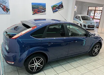 Ford Focus 2.0i Automat🇨🇭 - Foto 5