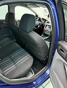 Ford Focus 2.0i Automat🇨🇭 - Foto 11