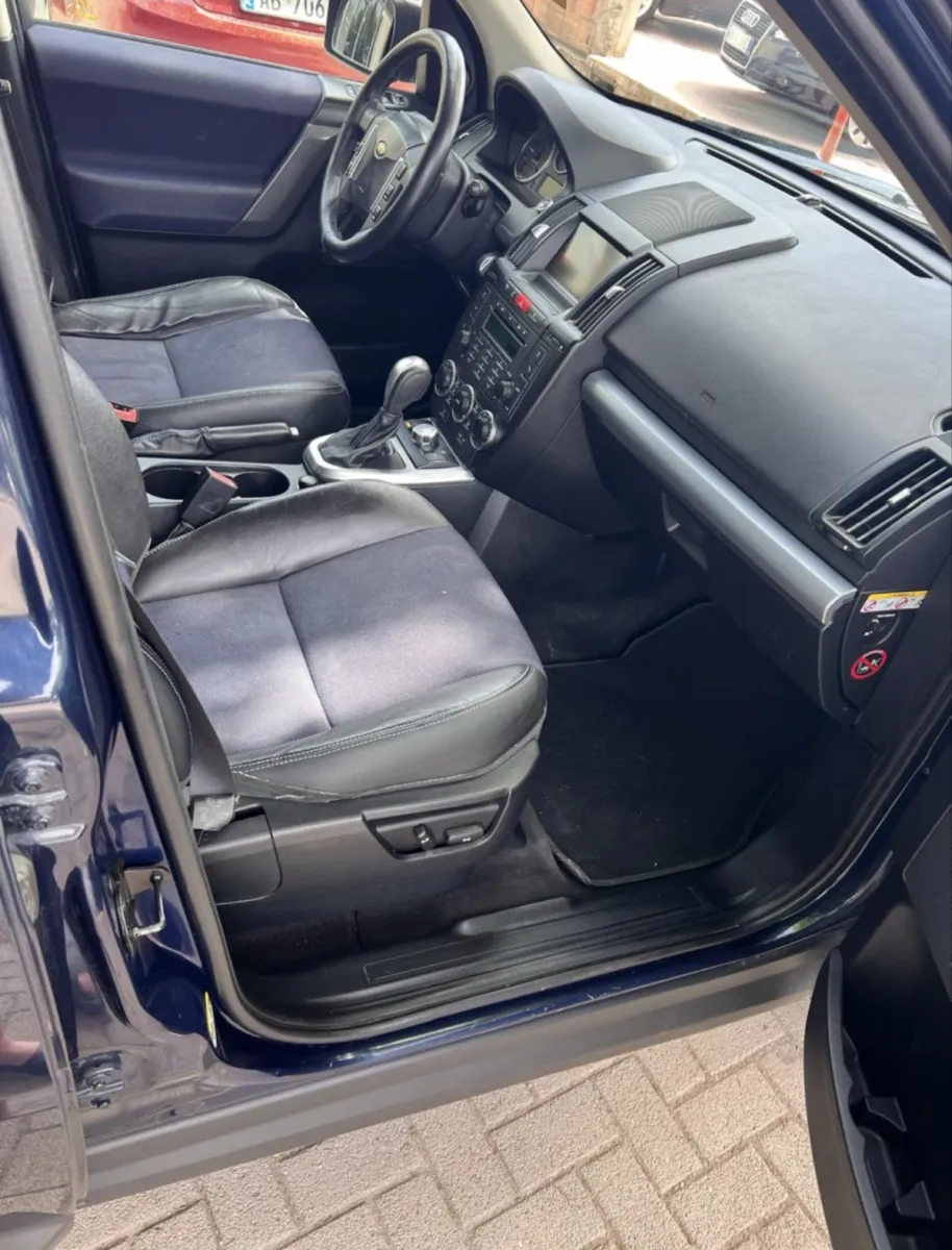 Land-Rover Freelander TD4 2.2 Automat🇨🇭 - Foto 15