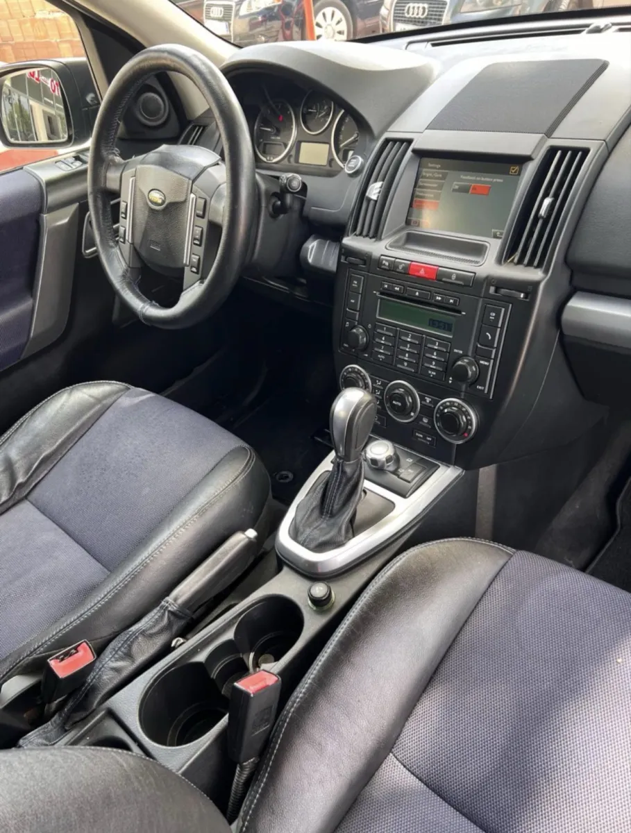 Land-Rover Freelander TD4 2.2 Automat🇨🇭 - Foto 16