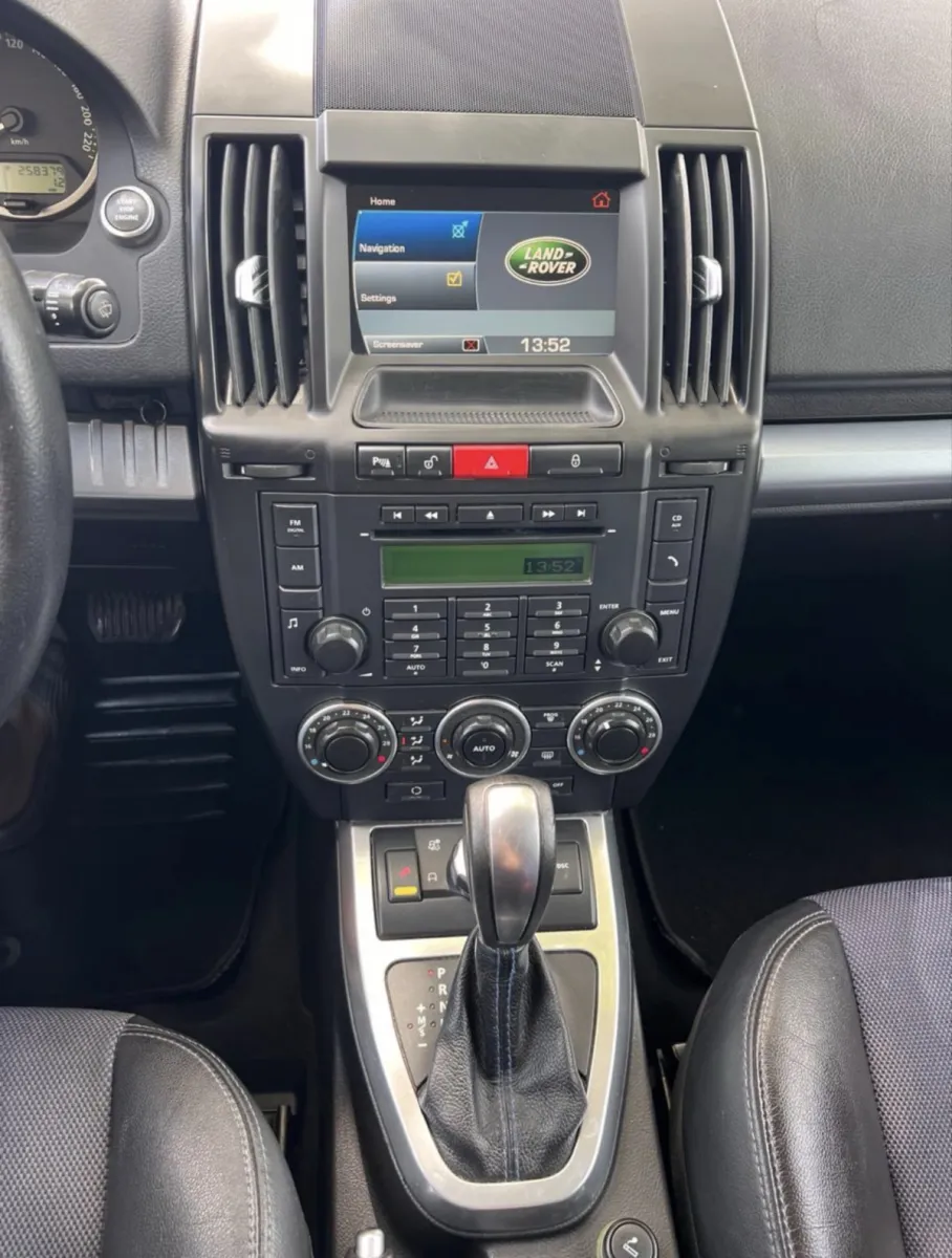 Land-Rover Freelander TD4 2.2 Automat🇨🇭 - Foto 18