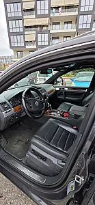 🚘 Volkswagen Touareg — në shitje · në Tiranë · Gjendje e shkëlqyer - Foto 5