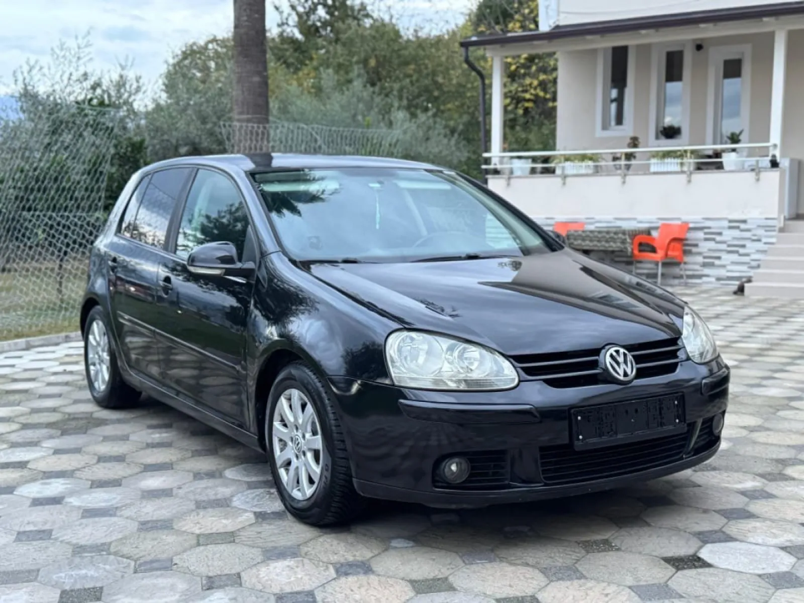 Volkswagen golf 5 gjendja e paster si makine - Foto 1